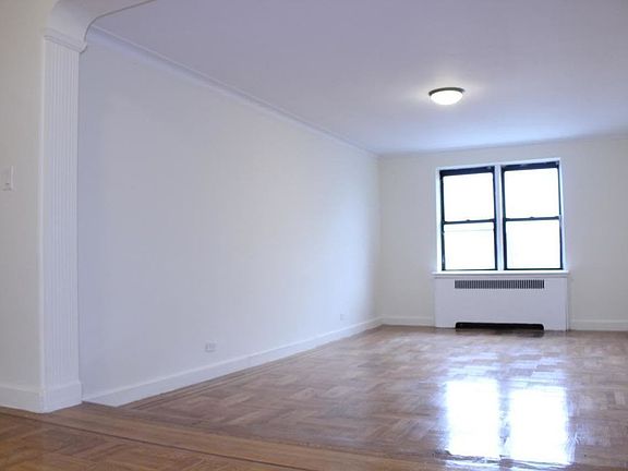 2nd image of 95 W 195th St APT 6C