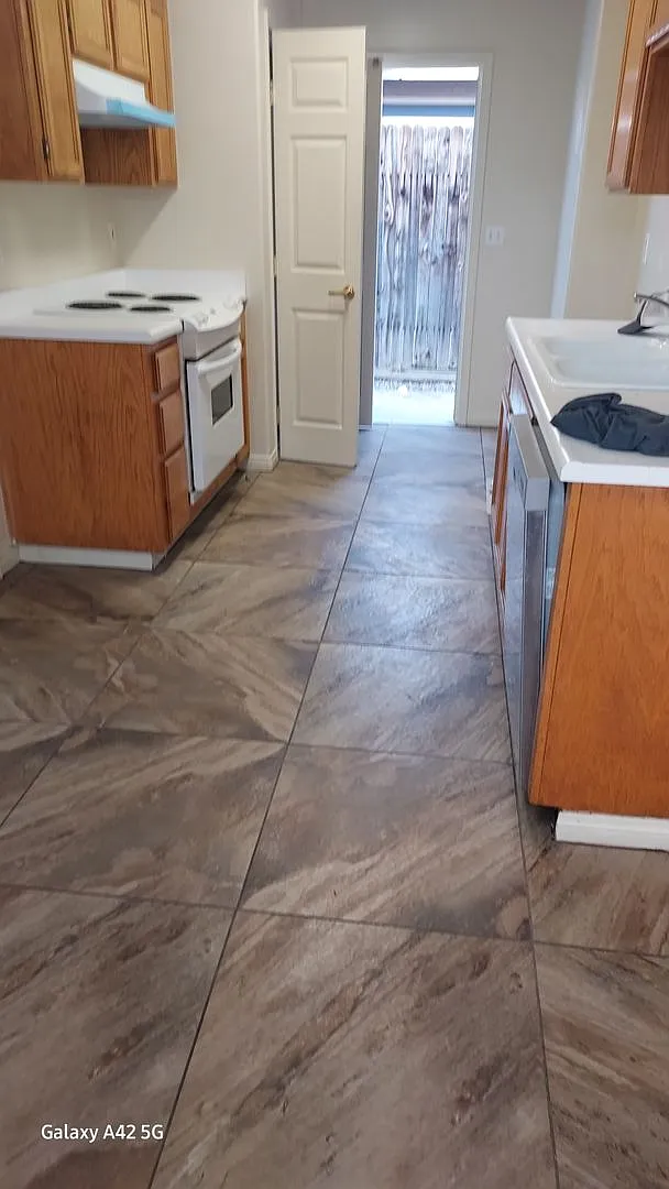 Apartment — Photo 3
