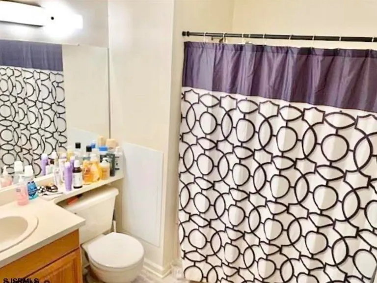 118 Sussex Pl #118 — Photo 7