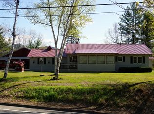 25 Oxford Rd, Peru, ME 04290