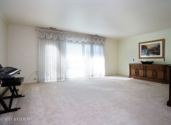 2nd image of 1030 S Fernandez Ave APT 3E