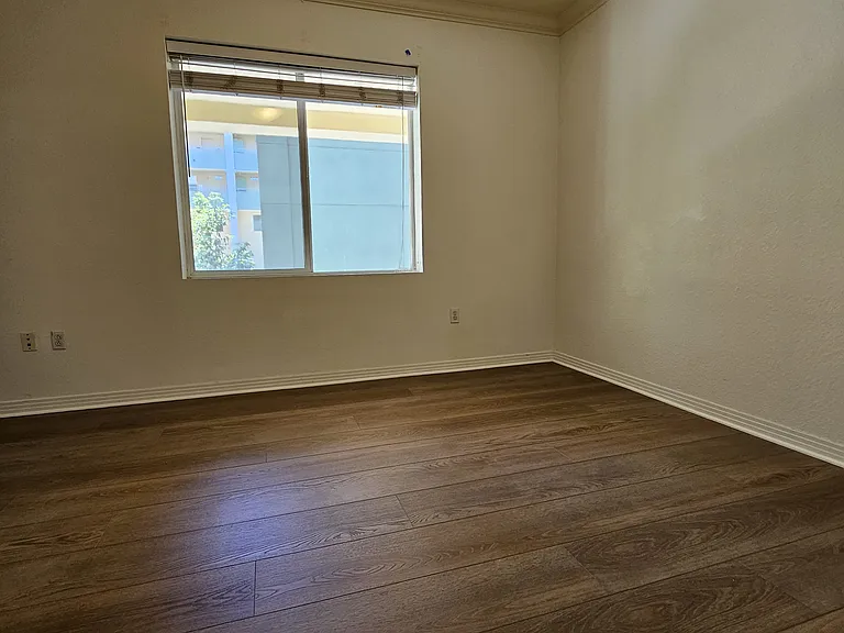 1501 India St #201 — Photo 29