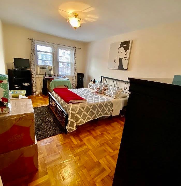1st image of 31-50 31st St #3