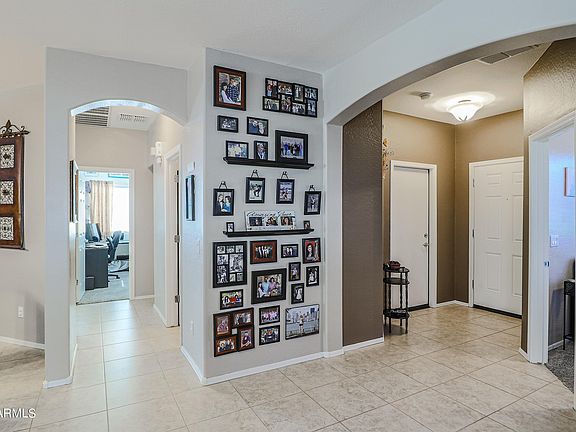 4th image of 41911 N 46th Dr