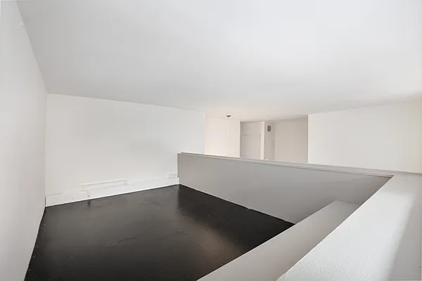 Rented by Compass | media 14