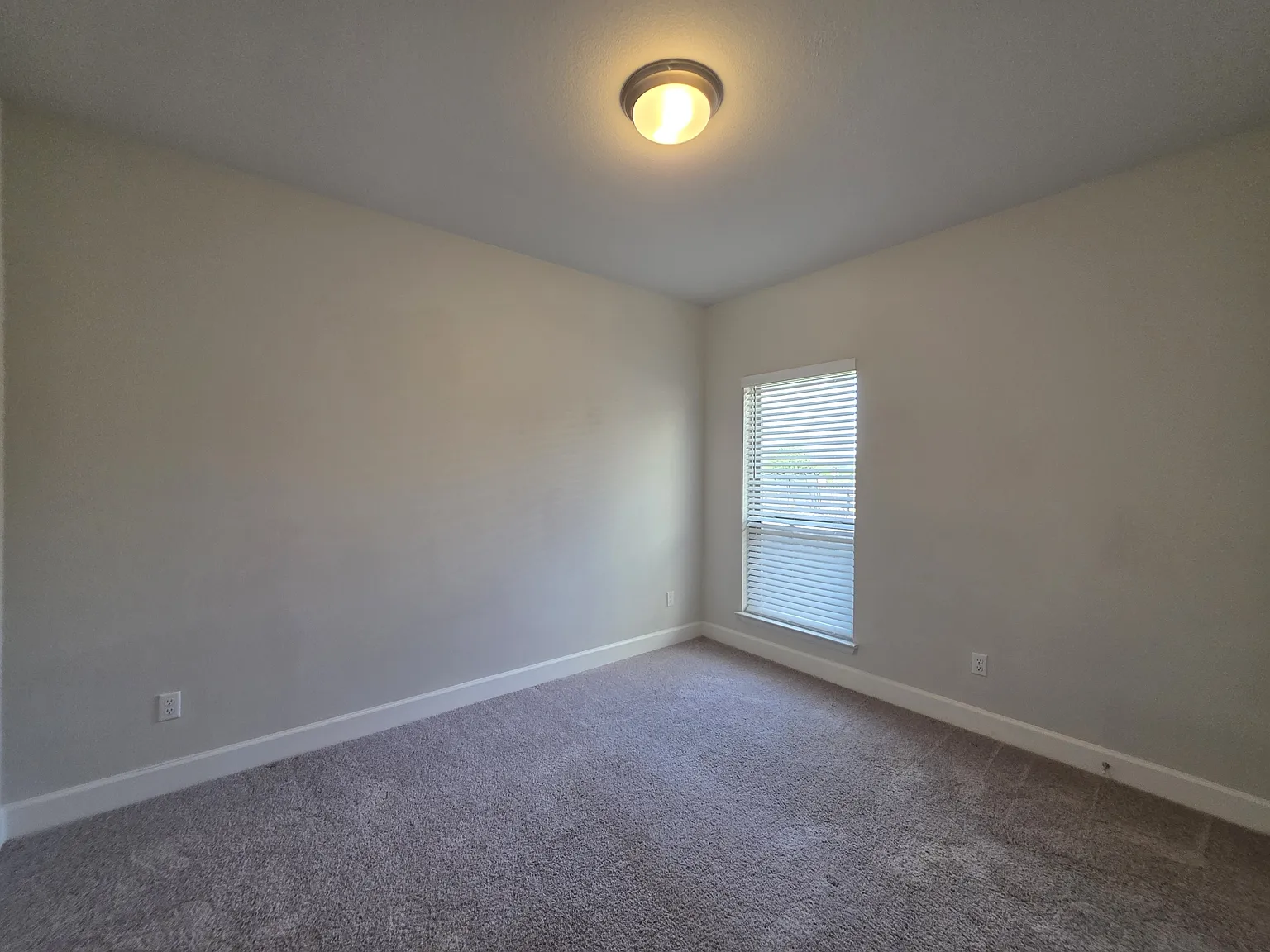26040 - 116 Rosemary Court - 1 — Photo 2