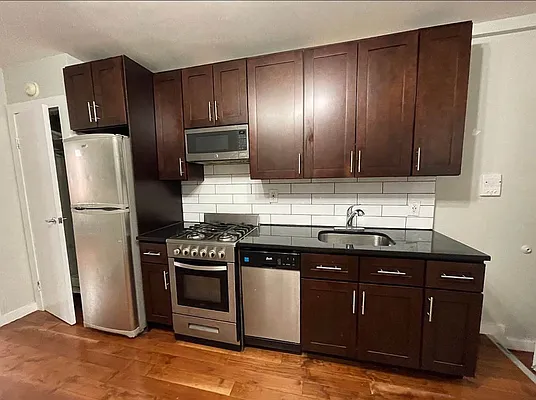 Rented by Heritage Realty LLC | media 4