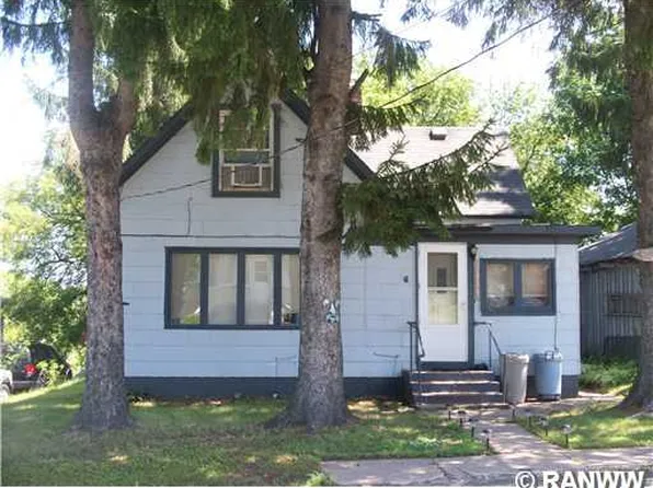 1440 Comstock Ave, Cumberland, WI 54829