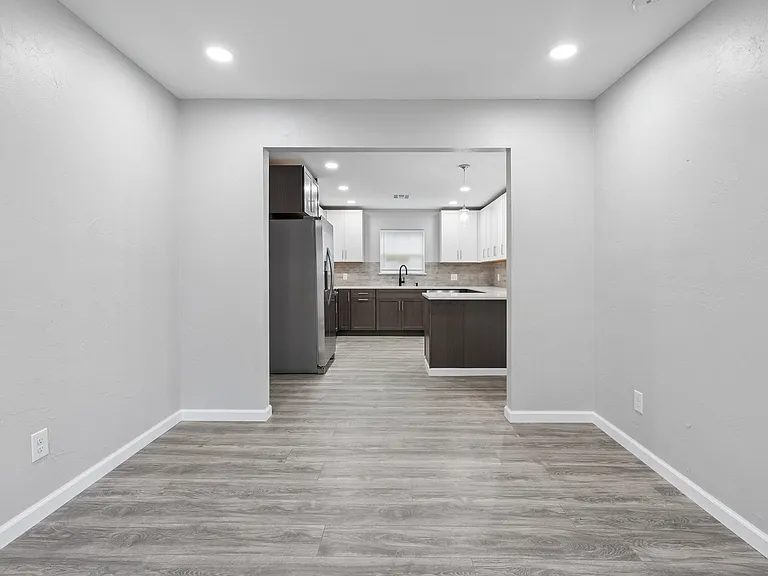Dining room 1