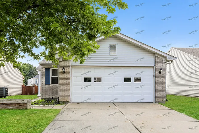 6091 Parrington Dr — Photo 1
