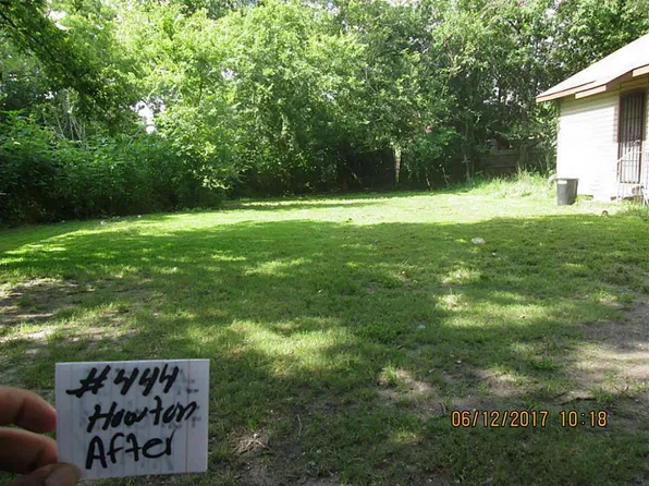8138 Howton St, Houston, TX 77028