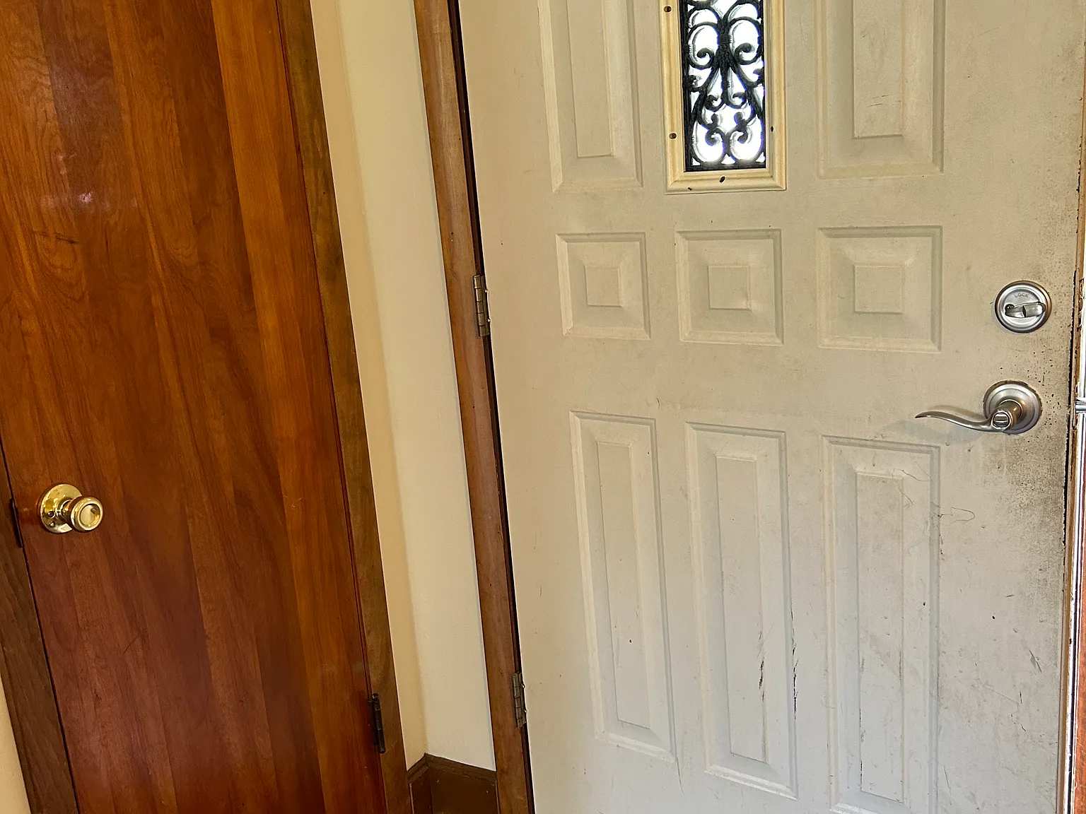 4 bed, 2000 sqft, $2,000 — Photo 2
