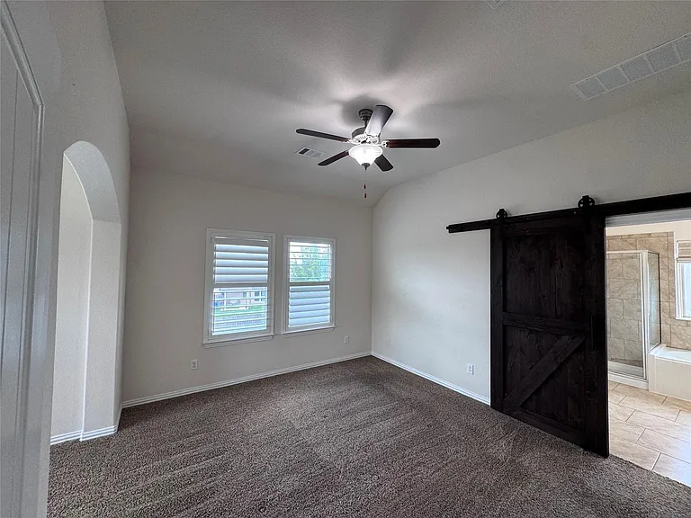 2605 Rough Berry Rd — Photo 30