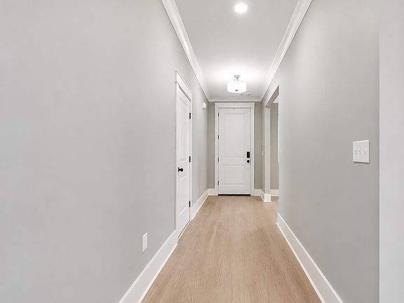 3rd image of 564 Backacre Ct