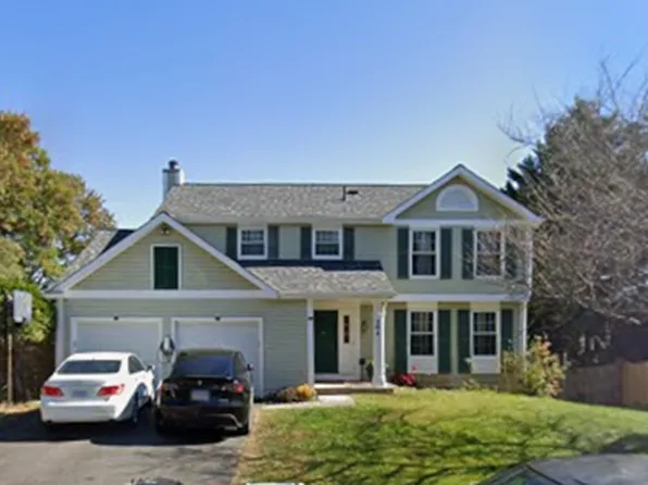 304 Samantha Dr, Sterling, VA 20164