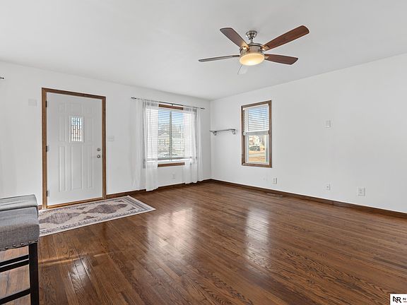 5th image of 6129 Evans St