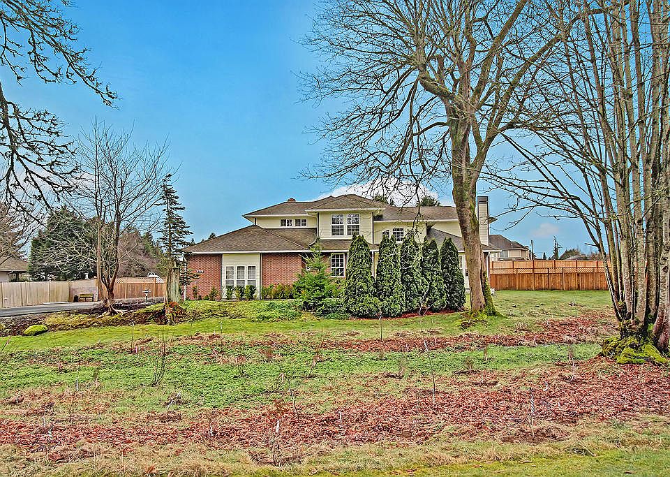 1st image of 9718 146th Pl SE