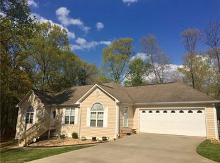 8490 McBride Ln, Gainesville, GA 30506