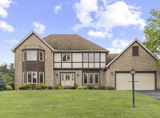 8538 Chateau Dr NW, Pickerington, OH 43147