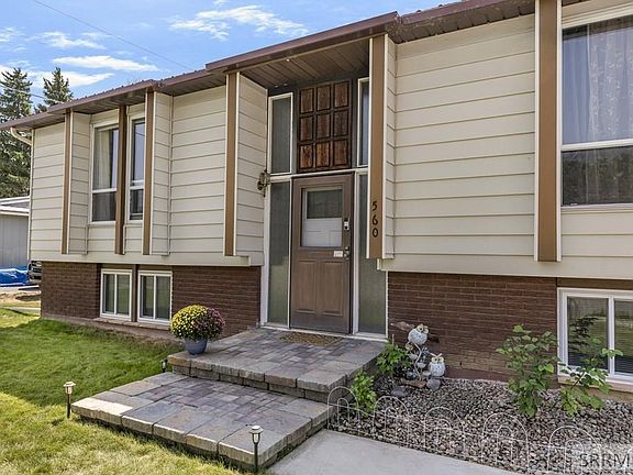 3rd image of 560 W Targhee St