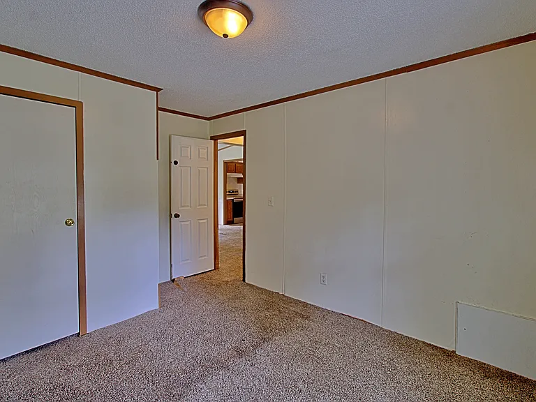 235 Fleming Loop Rd — Photo 13