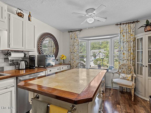 5th image of 600 N 35th Street #201