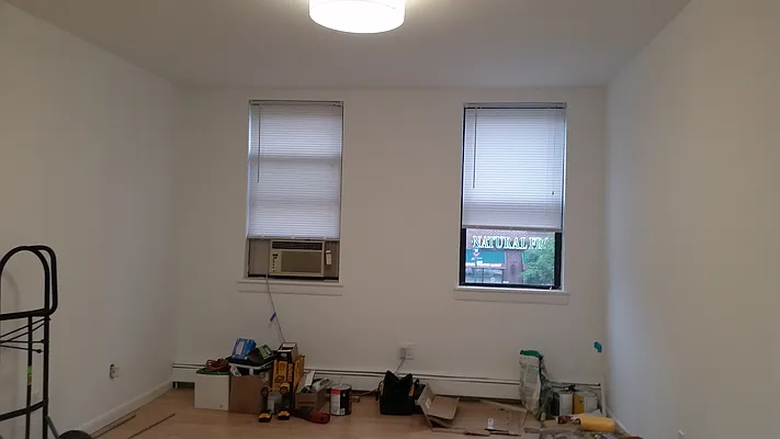 Rented by New York Realty Minimax Inc | media 3