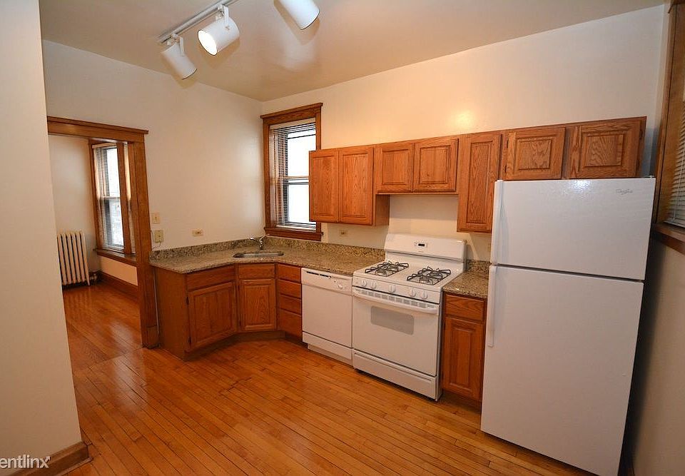 1415 Cuyler Kitchen