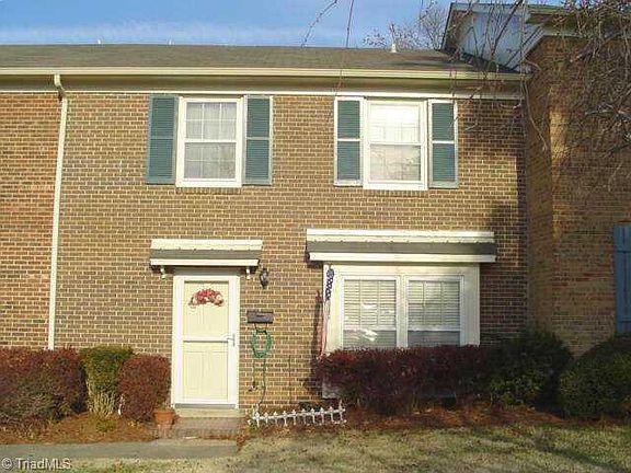 2nd image of 5127 Lawndale Dr APT B