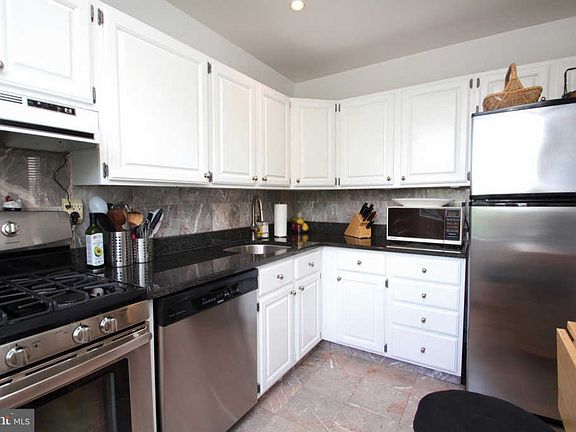 3rd image of 4977 Battery Ln #1-802