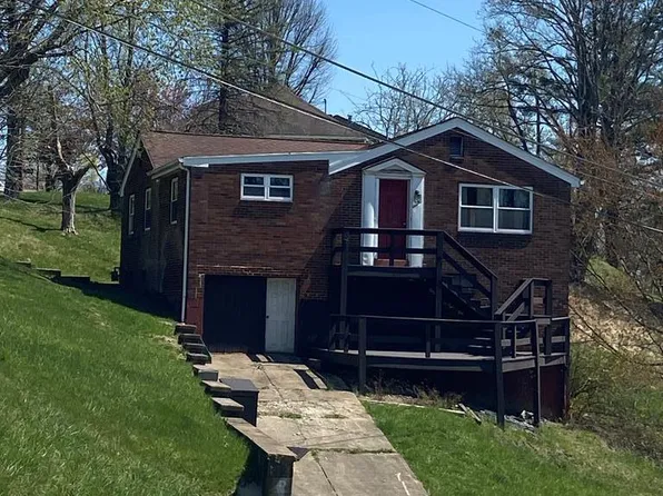 11 Oak Drive Circle, Wheeling, WV 26003