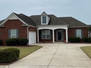 220 Cumberland Dr, Byron, GA 31008