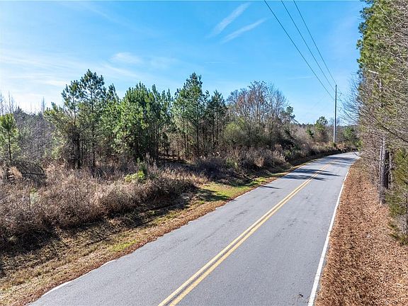 2nd image of 2071 Leslie Mill Rd