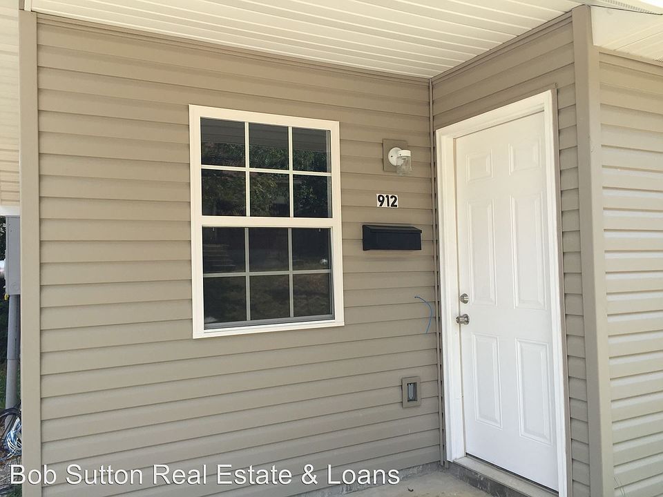 1st image of 912 N 11th St