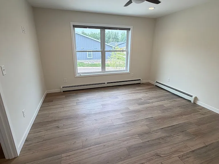 2104 Cottage Hill Cir — Photo 13