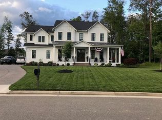 15913 Old Castle Rd, Midlothian, VA 23112