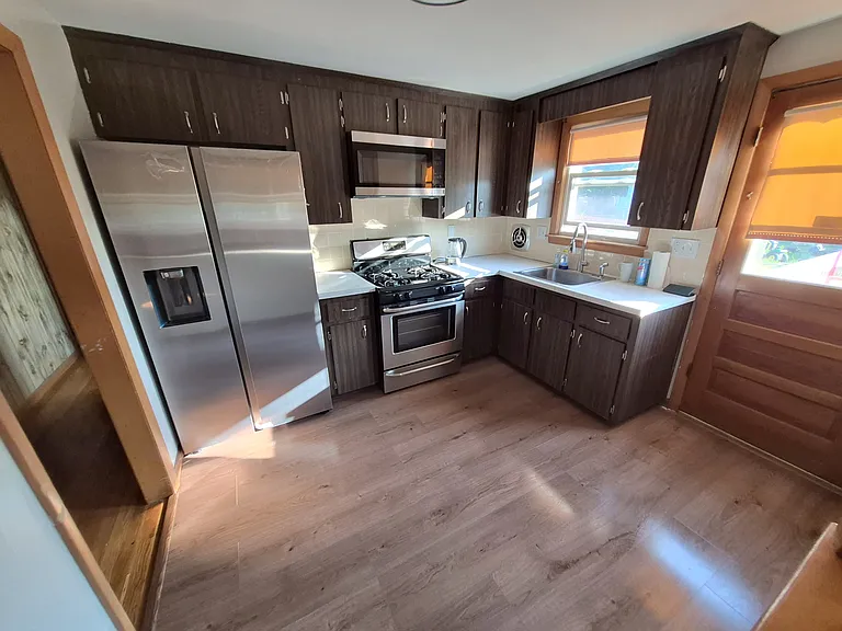 59 Pomona Dr — Photo 14