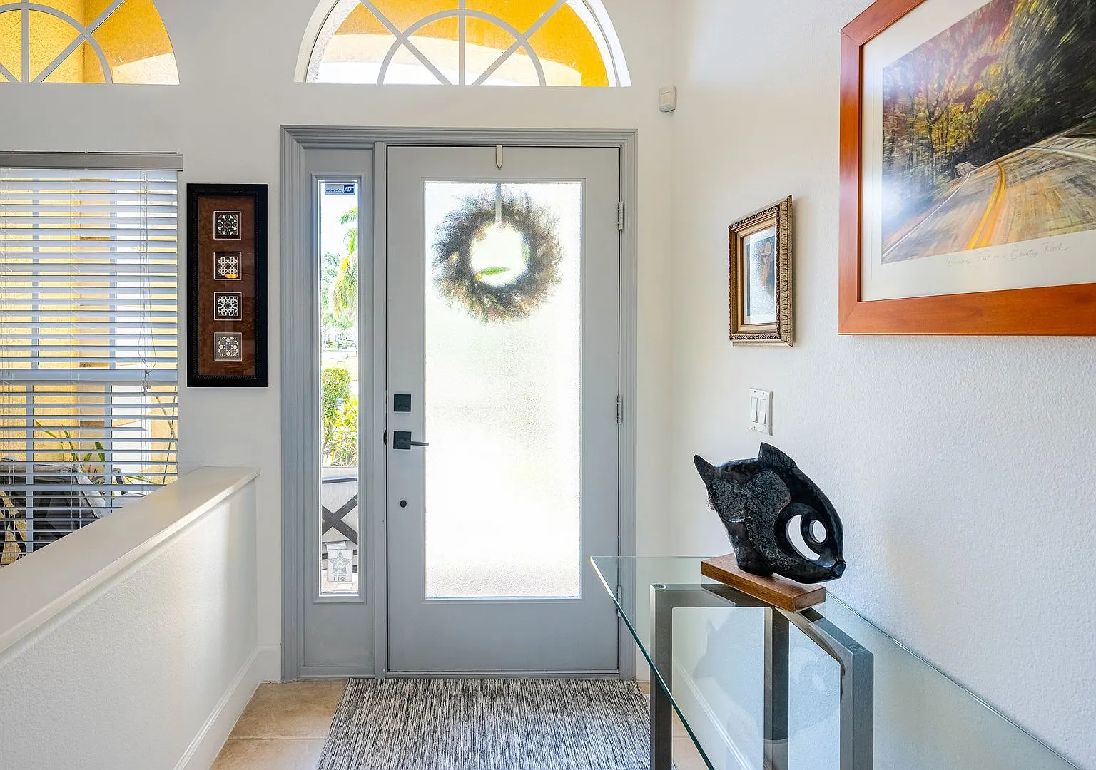 Stunning 4 Bedroom Fully Furnished Annual Rental w/ Heated Pool & 3-Car Garage In Osprey — Photo 4