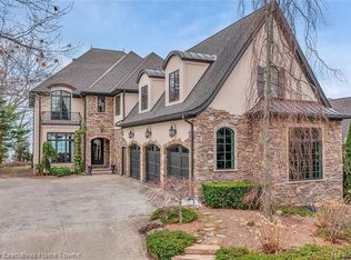 5150 Lakeshore Rd, Fort Gratiot, MI 48059