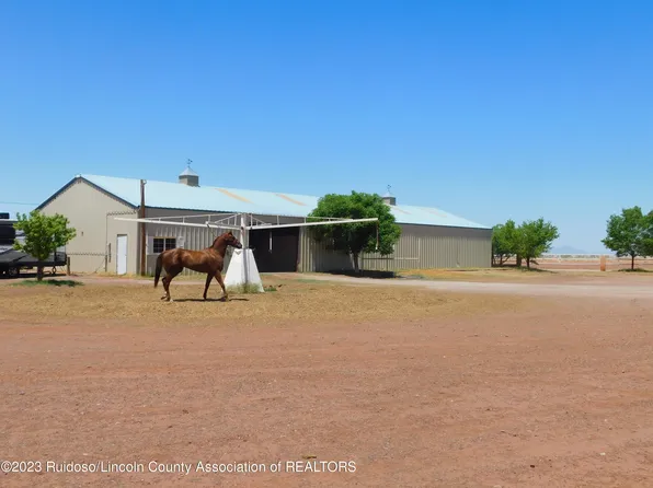 4 Racetrack Cir, Tularosa, NM 88352