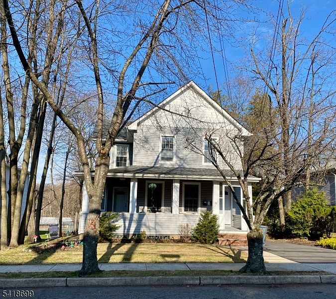 1st image of 26 S Maple Ave #2