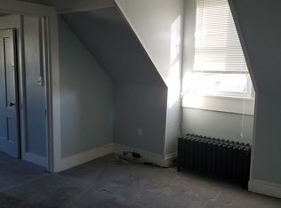 33 High St #2, Groton, CT 06340