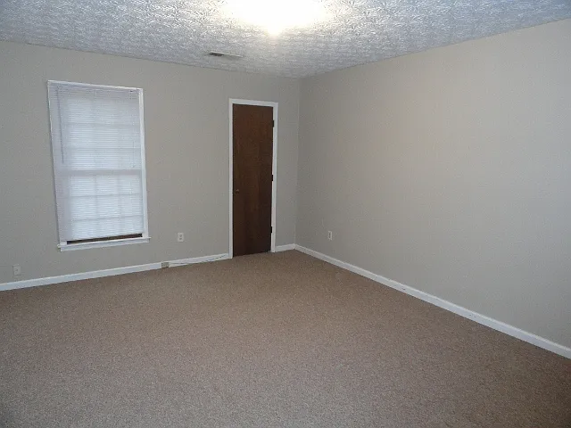 2870 Lakemont Dr SW — Photo 13