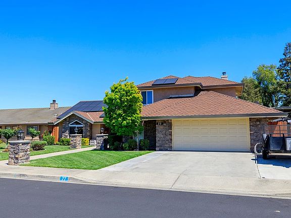 3rd image of 77 Willow Glen Ave