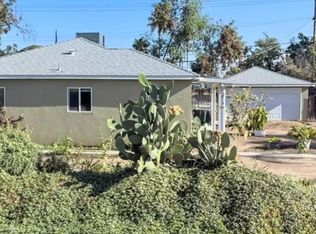 4613 E Clinton Ave, Fresno, CA 93703