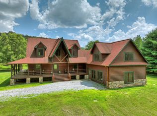 311 Bailey Farm Ln, Mineral Bluff, GA 30559