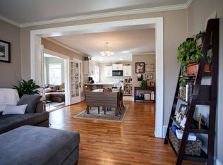 202 6th St W, Mantorville, MN 55955