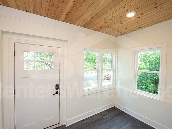 3rd image of 3721 2nd Ave S #1