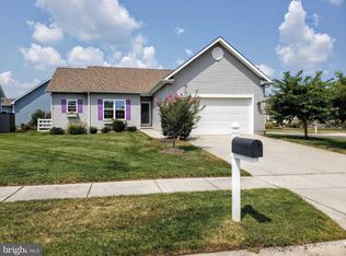 29595 Fieldstone Dr, Milton, DE 19968