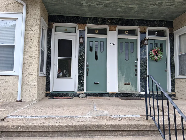 328 High St #B — Photo 10